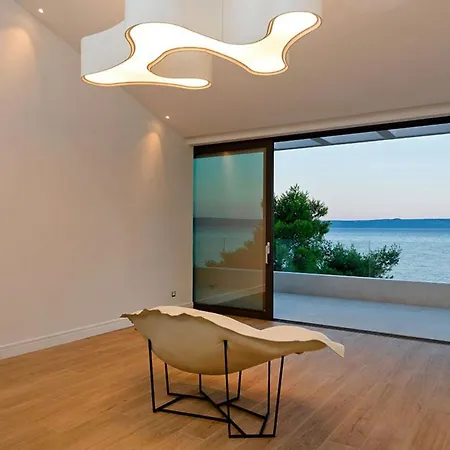 Luxury Beachfront Silvery Moon With Private Pool, Jacuzzi, Sauna And Gym On Brac Island - Sumartin Selca (Brac)