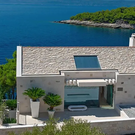 Villa Luxury Beachfront Silvery Moon With Private Pool, Jacuzzi, Sauna And Gym On Brac Island - Sumartin *