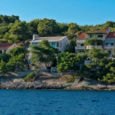 Luxury Beachfront Silvery Moon With Private Pool, Jacuzzi, Sauna And Gym On Brac Island - Sumartin *